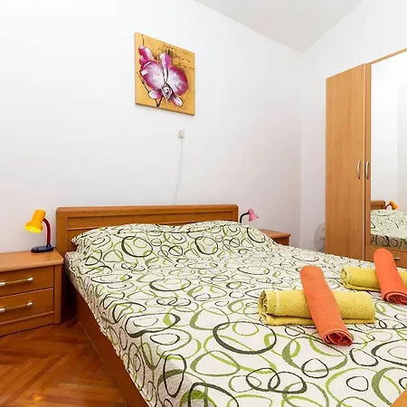 Holiday House Letizia Premantura Exterior photo